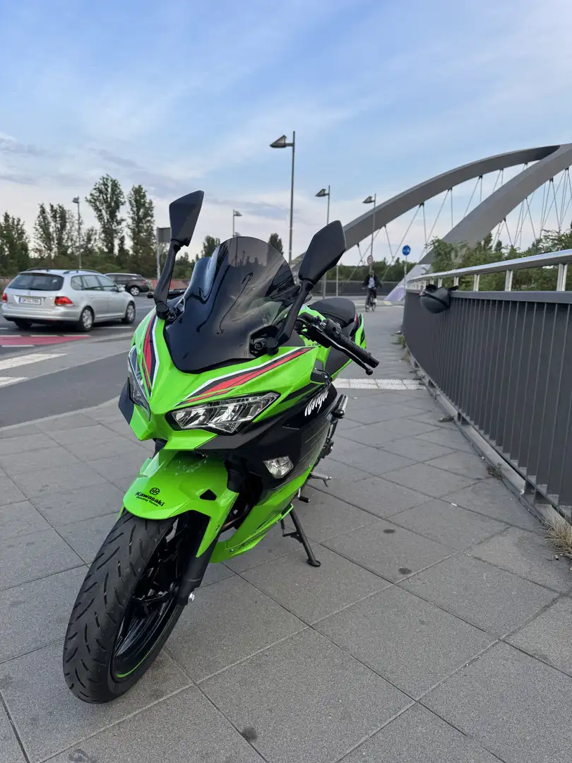 Kawasaki Ninja 400 Verde - 2
