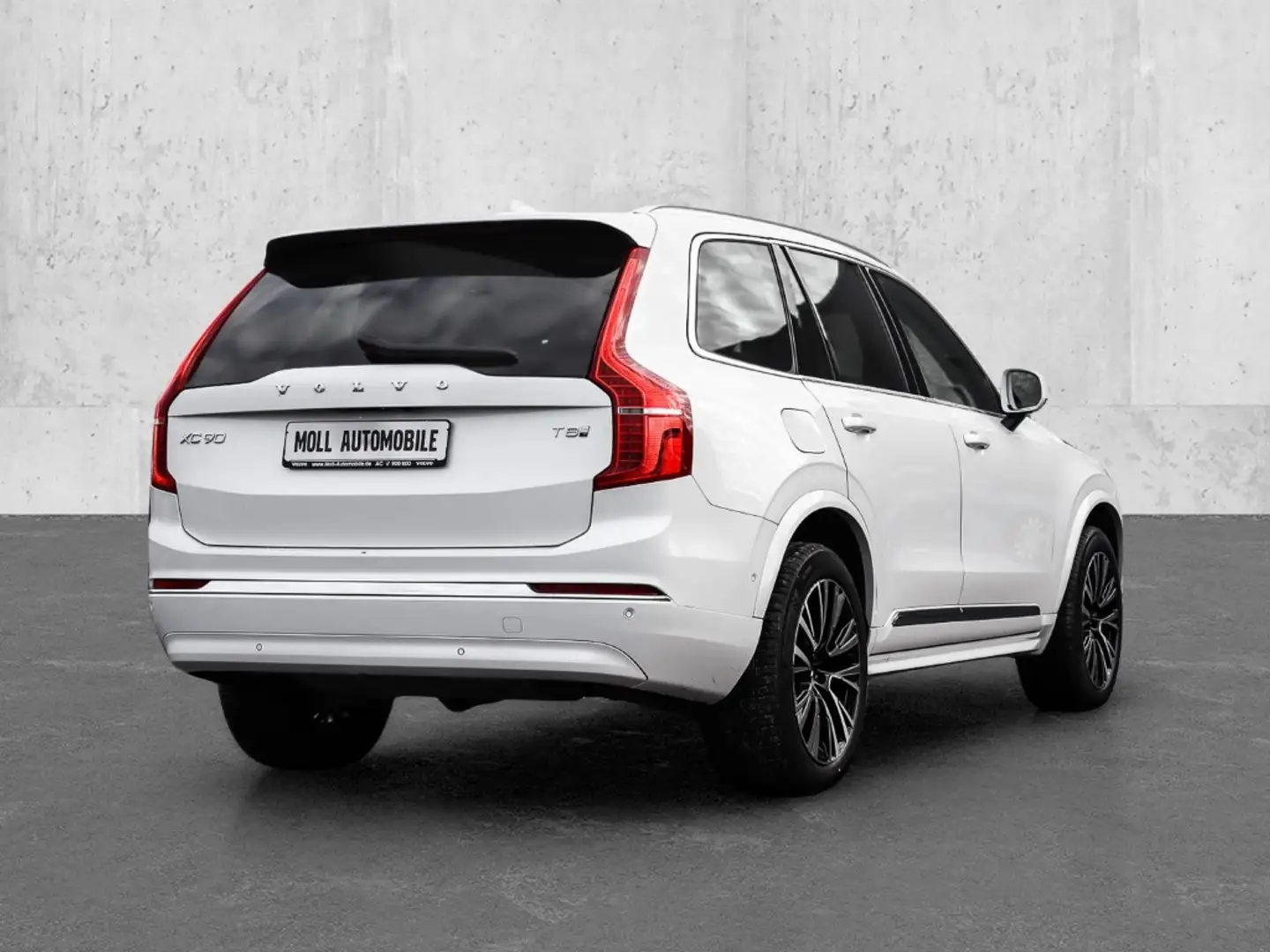 Volvo XC90 Ultra Bright Recharge Plug-In Hybrid AWD 7-Sitzer Weiß - 2