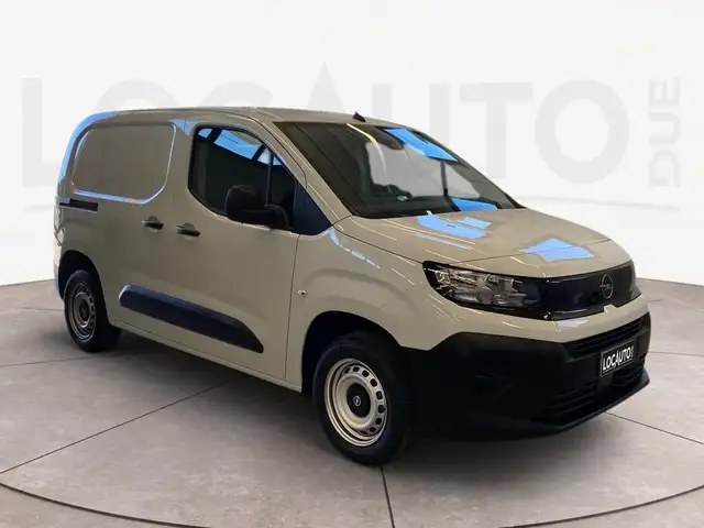 Opel Combo view 3