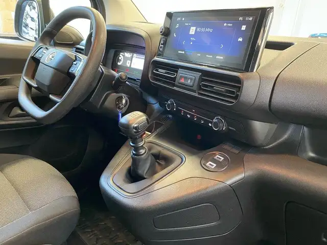 Opel Combo view 11