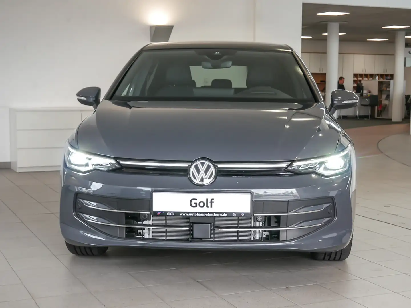 Volkswagen Golf EDITION 50 1,5 l eTSI 110 kW 150 PS 7-Gang-Doppelk Grijs - 2