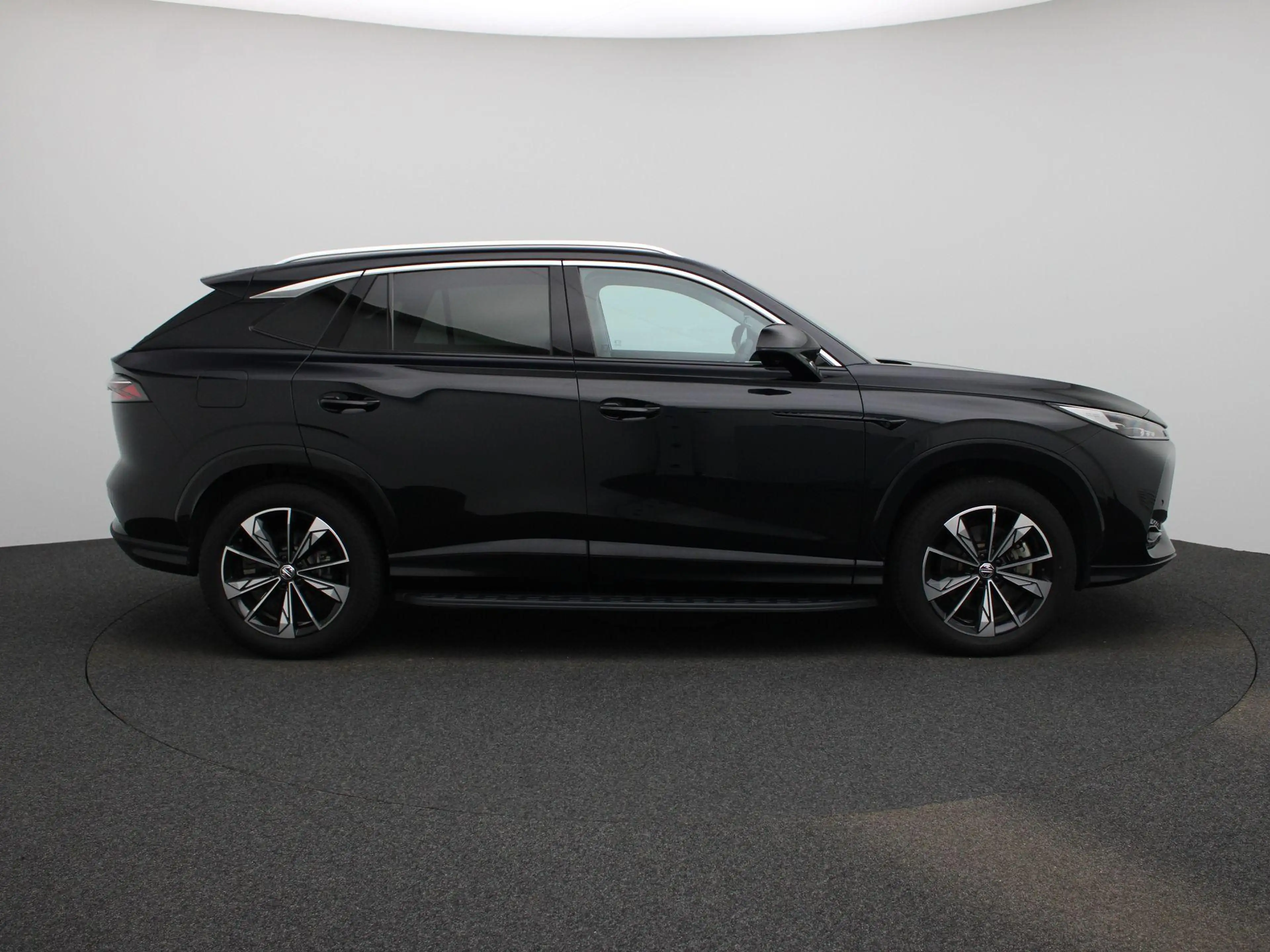 MG HS MG PHEV 1.5 Luxury — photo 6