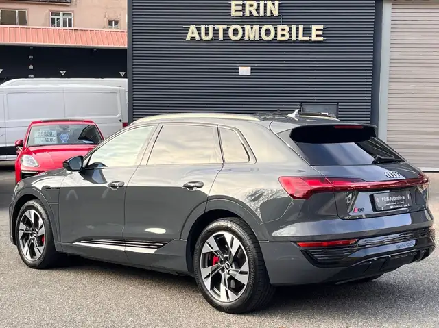 Audi Q8 e-tron *S-Line * LUFT * MATRIX * HUD*