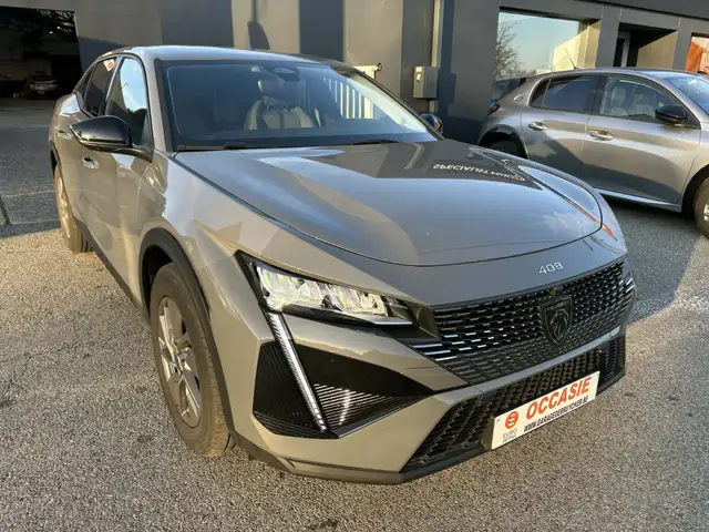 Peugeot 408 Allure Hybrid 145 e-DCS6