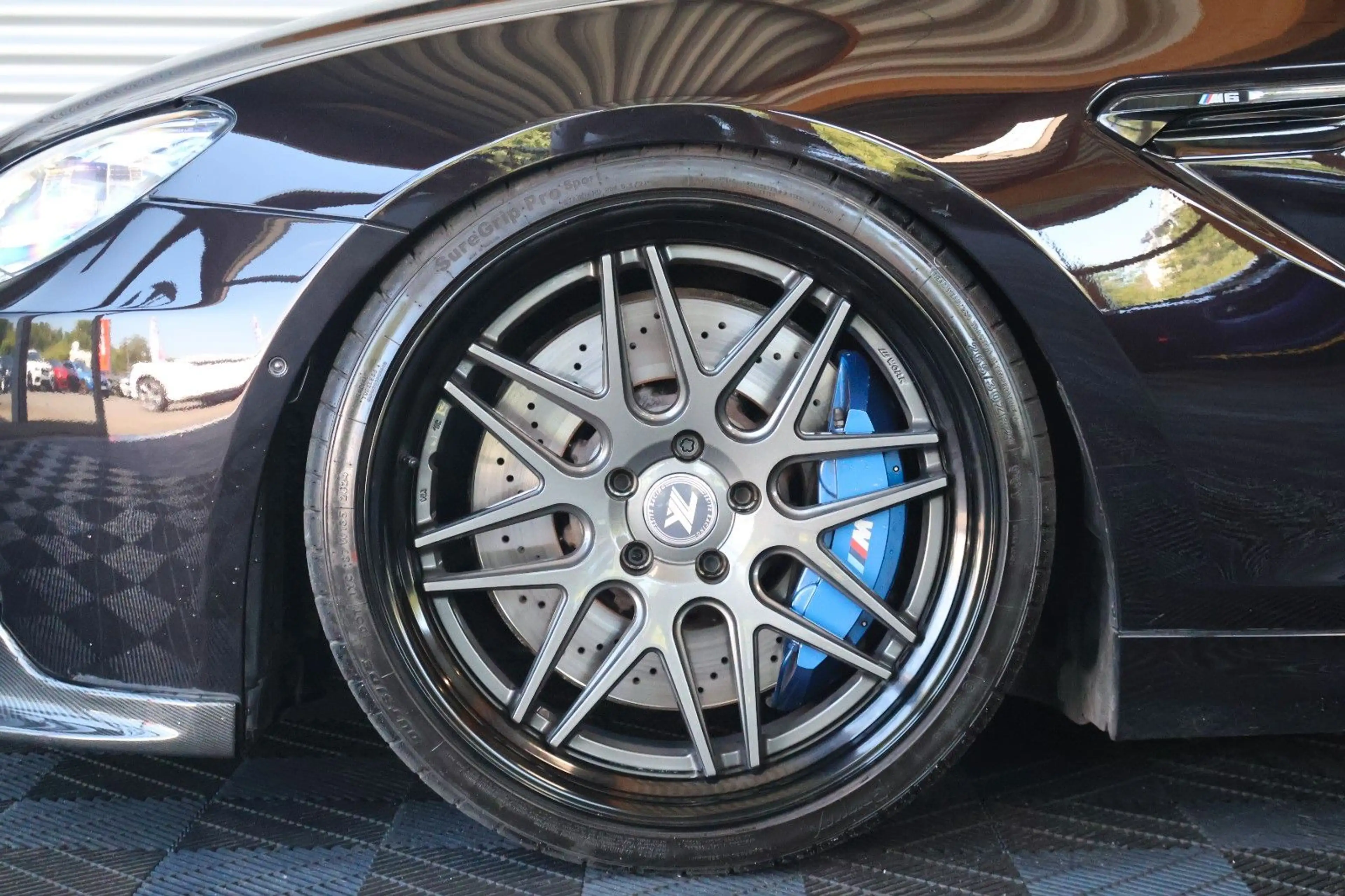 BMW M6 Gran Coupé/INDIVIDUAL/NIGHTVISION/360°/B&O — photo 3