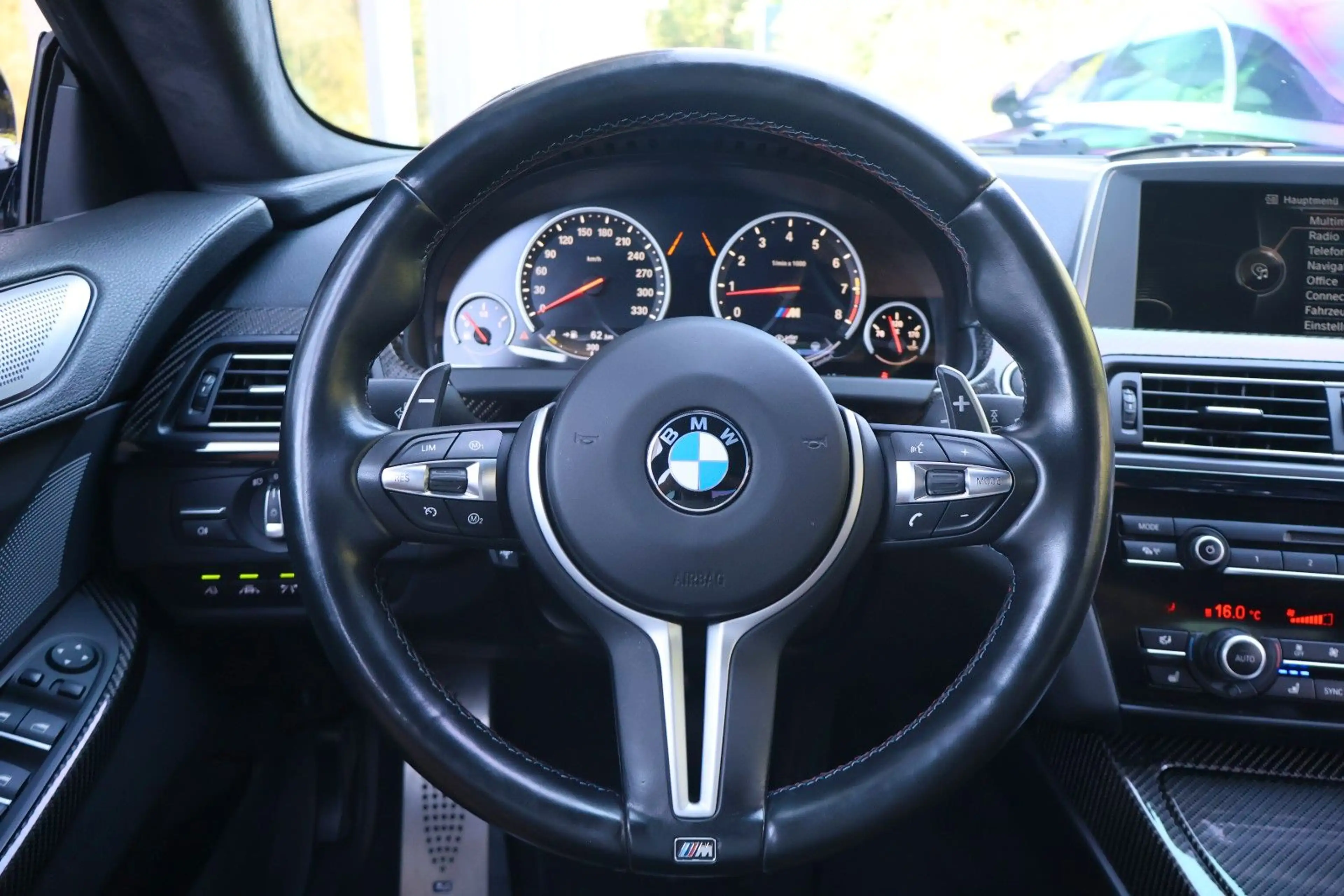 BMW M6 Gran Coupé/INDIVIDUAL/NIGHTVISION/360°/B&O — photo 15
