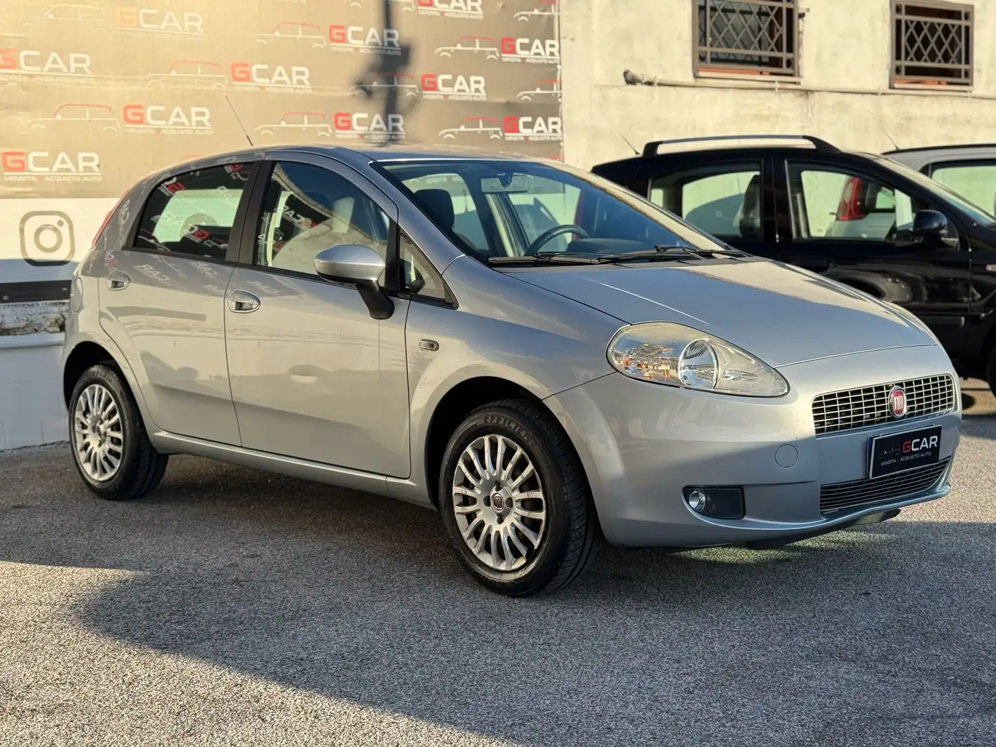 Fiat Grande Punto Grande Punto 1.4 natural power Dynamic 77cv Grigio - 2