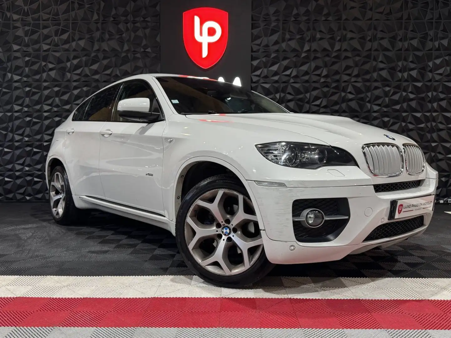 BMW X6 I (E71) xDrive30dA 245ch Luxe Bianco - 1