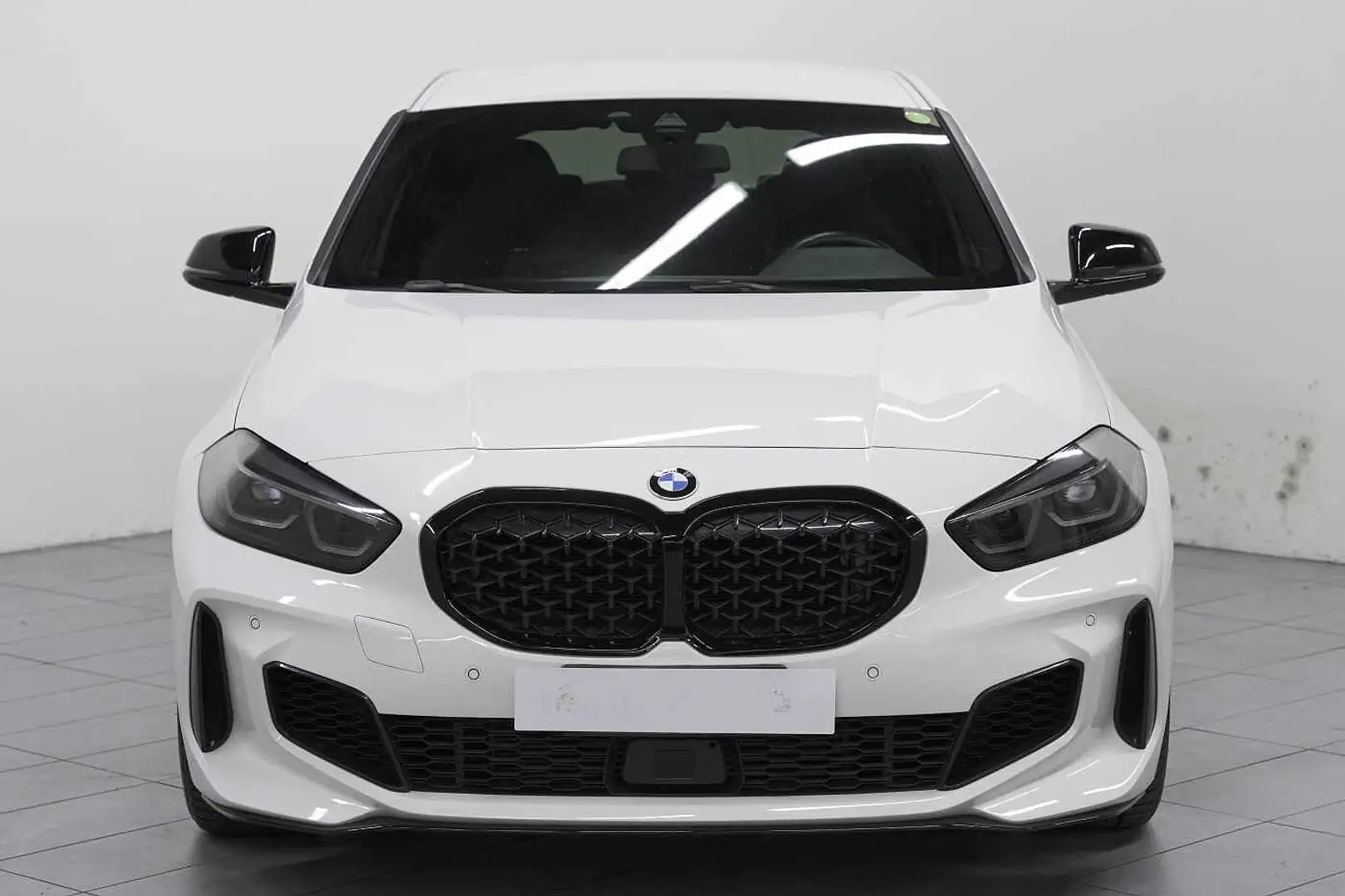 BMW M135 5-door i xDrive Bianco - 2