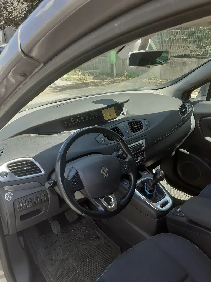 Renault Scenic Gris - 2