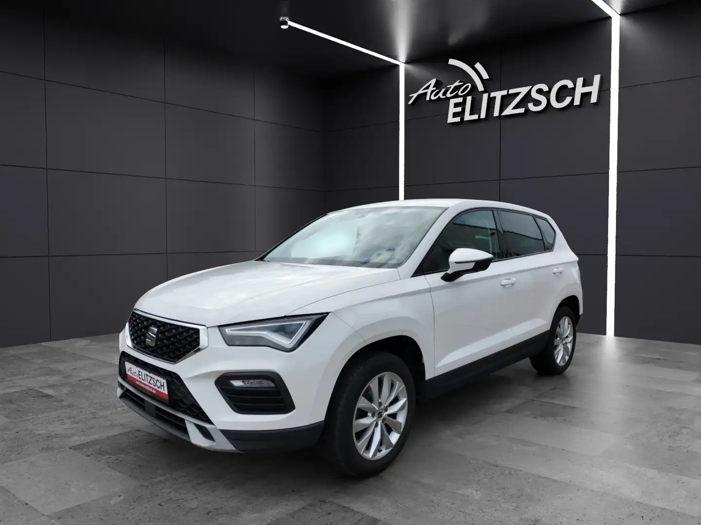 SEAT Ateca TSI Style LED Navi GRA RFK SH Weiß - 2