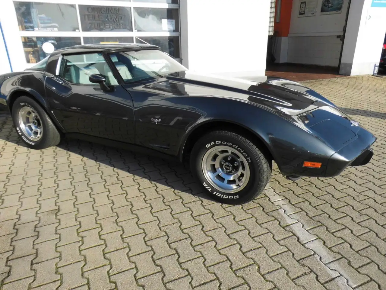 Corvette C3, foto 12