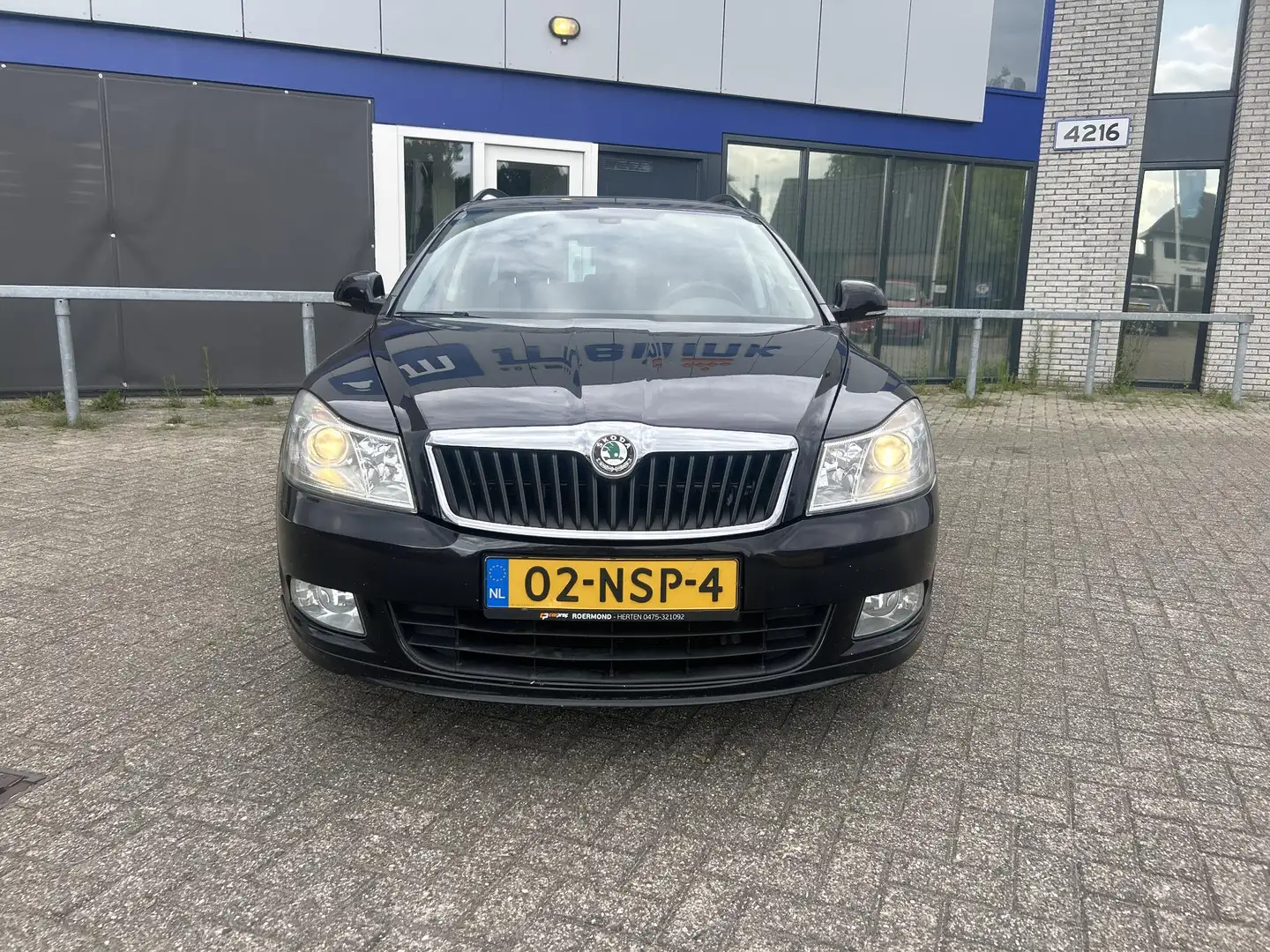Skoda Octavia Combi 1.6 TDI Greenline Business Line | Cruise | C Černá - 2