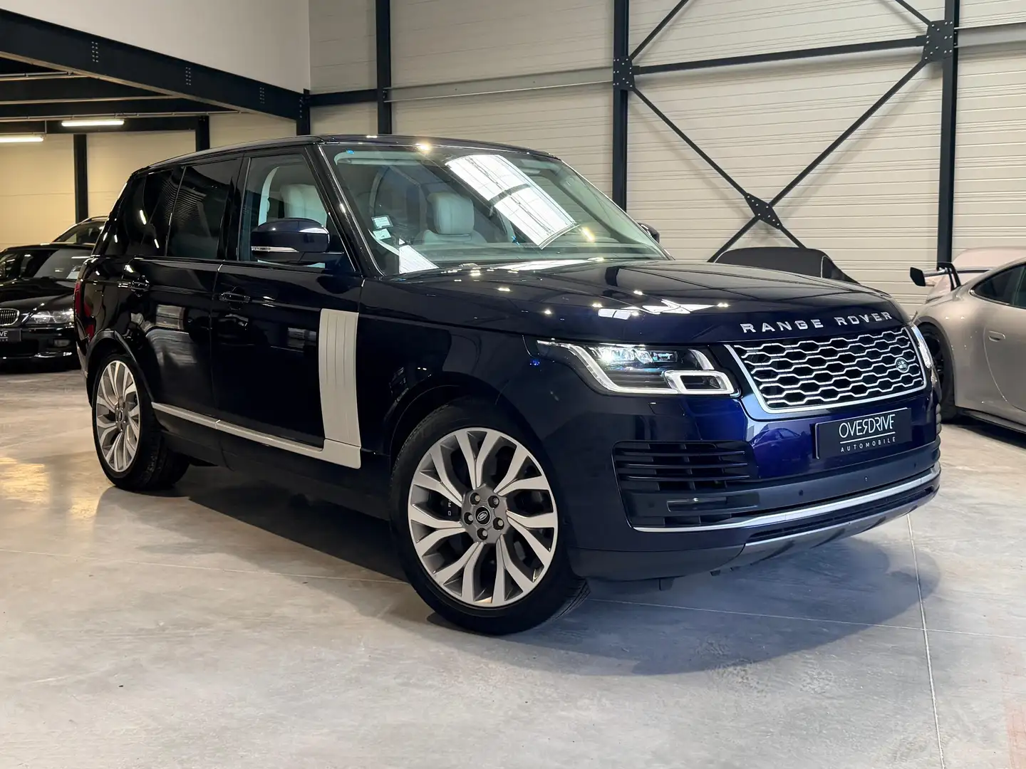 Land Rover Range Rover Range Rover SWB P400e PHEV Si4 2.0L 400ch Vogue Blau - 1