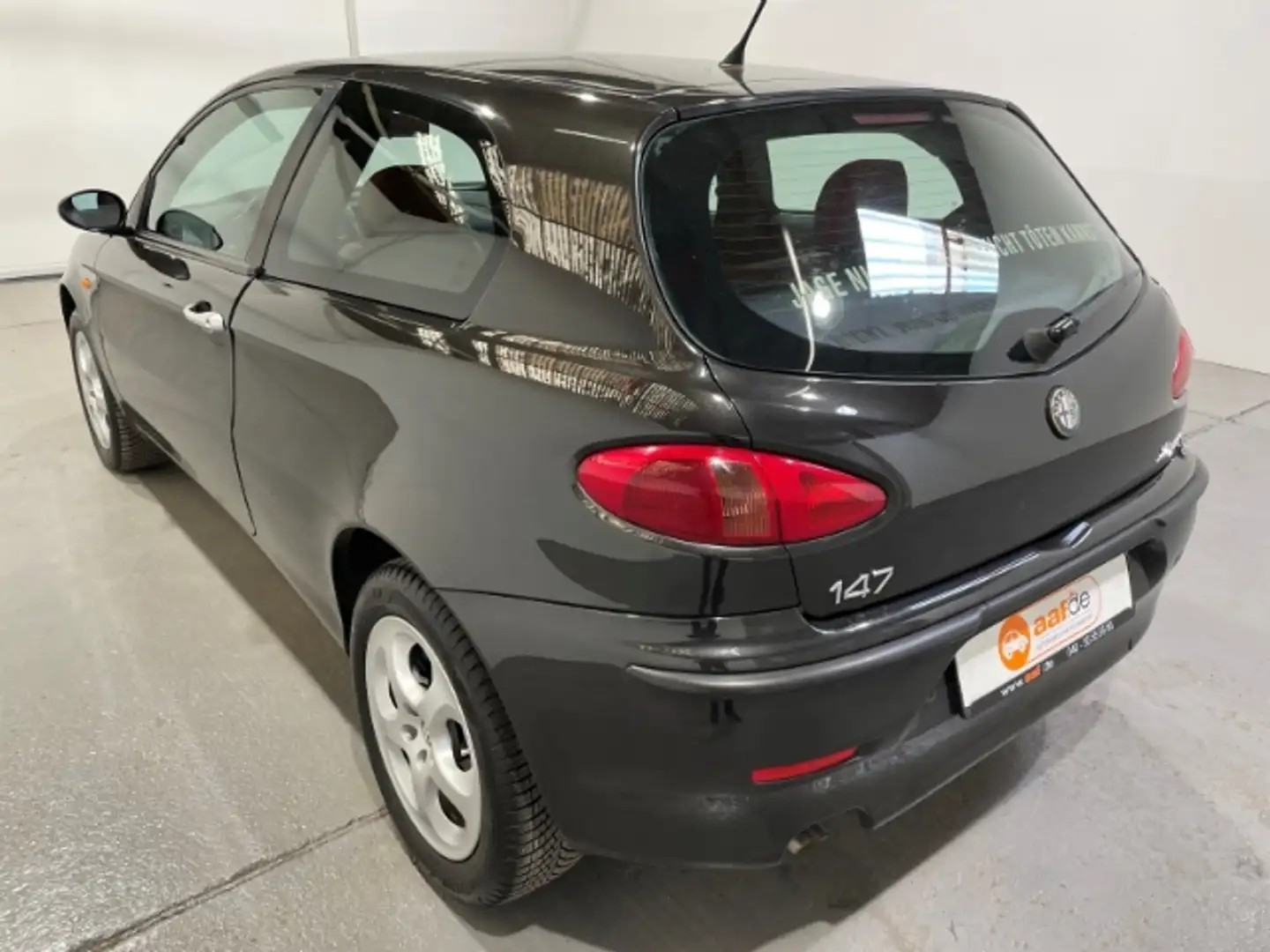 Alfa Romeo 147 2.0 Selespeed Distinctive Automatik Leder Klima Te Negro - 2