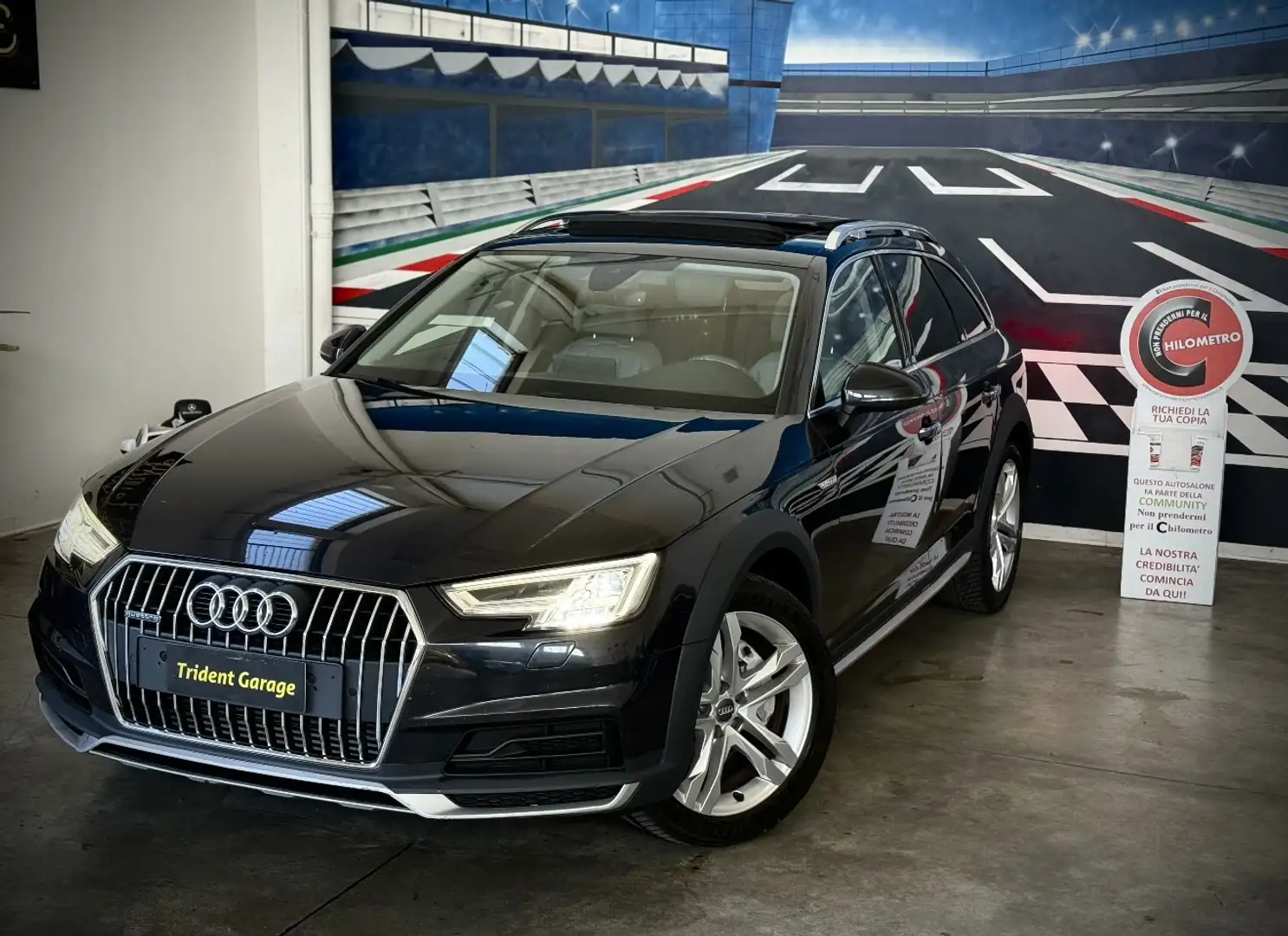 Audi A4 allroad 3.0 tdi 218cv s-tronic Tetto Panoramico Синій - 1