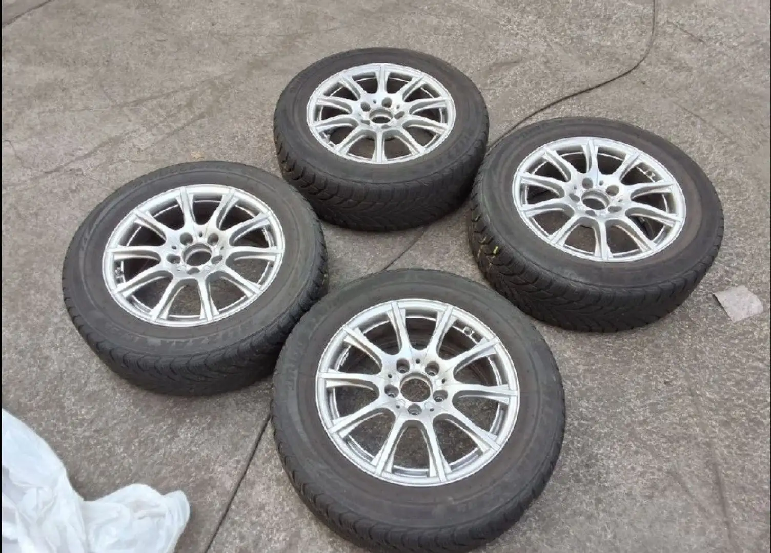 Mercedes-Benz C 200 d T 9G LED/NAVI/HUD/SHZ/RFK/PDC Grau - 2