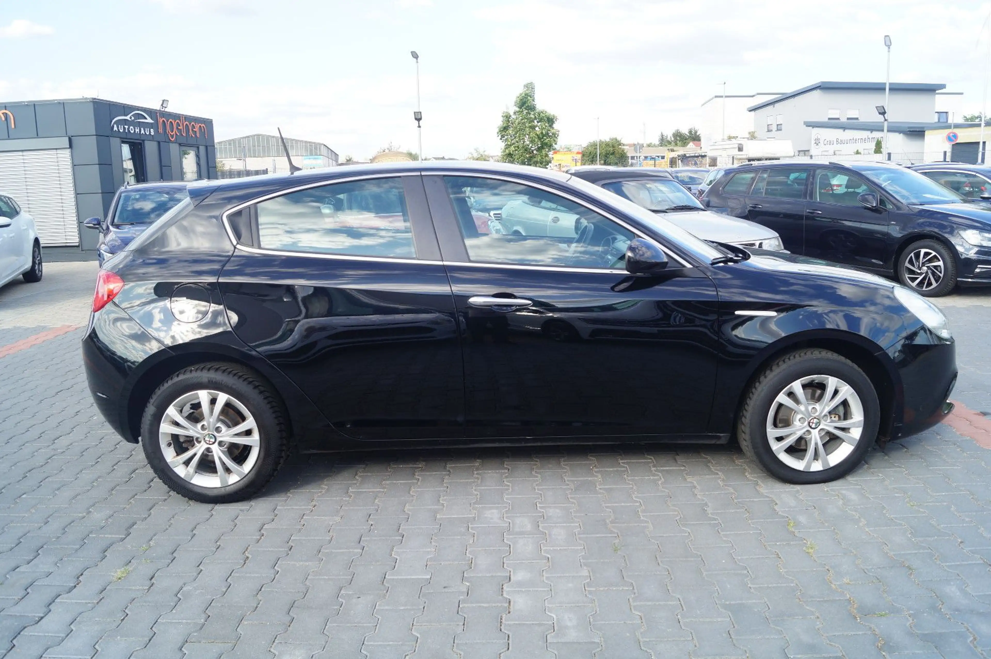 Alfa Romeo Giulietta Turismo Klimaaut EURO 6 PDC — photo 9