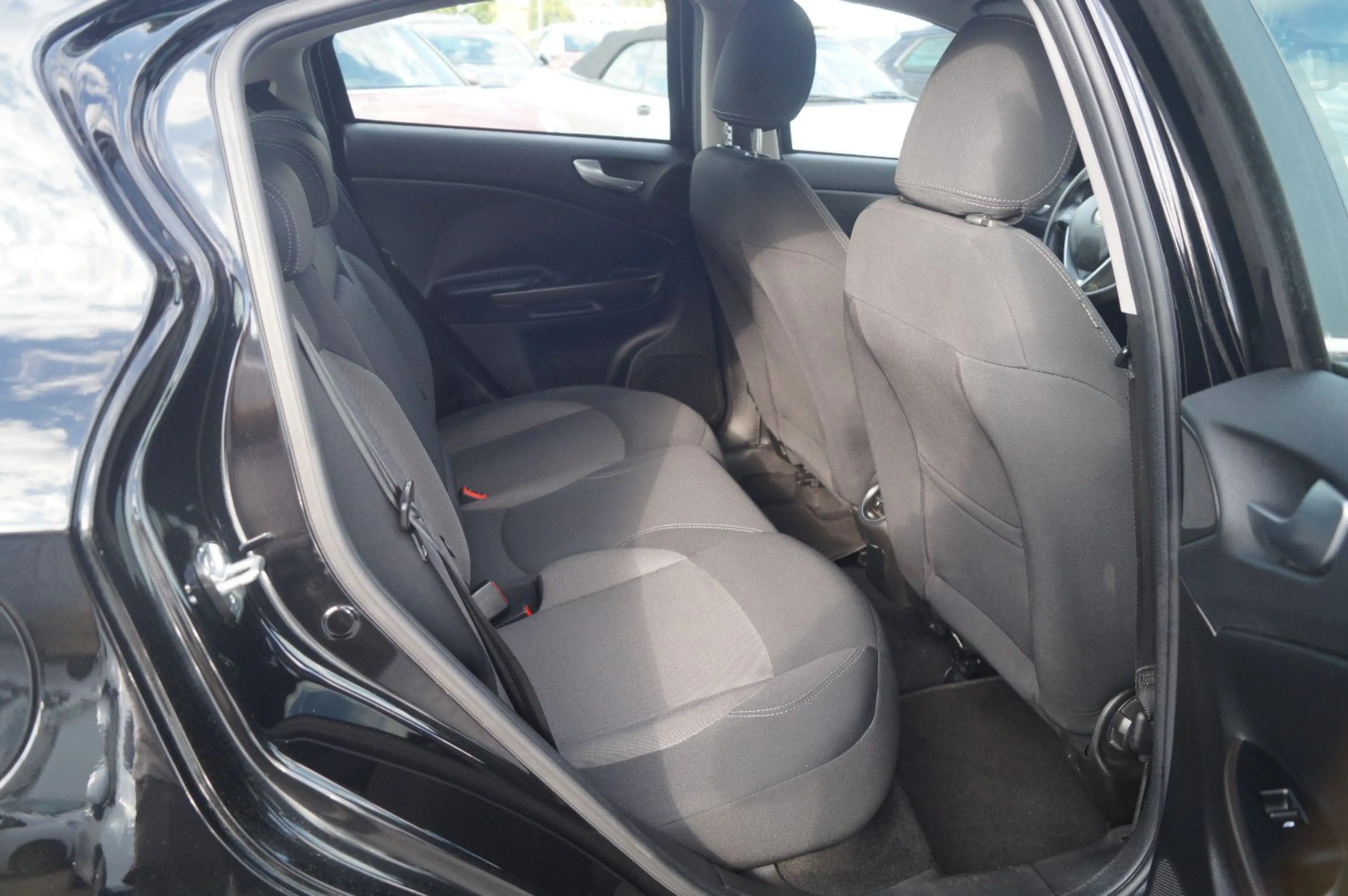 Alfa Romeo Giulietta Turismo Klimaaut EURO 6 PDC — photo 13