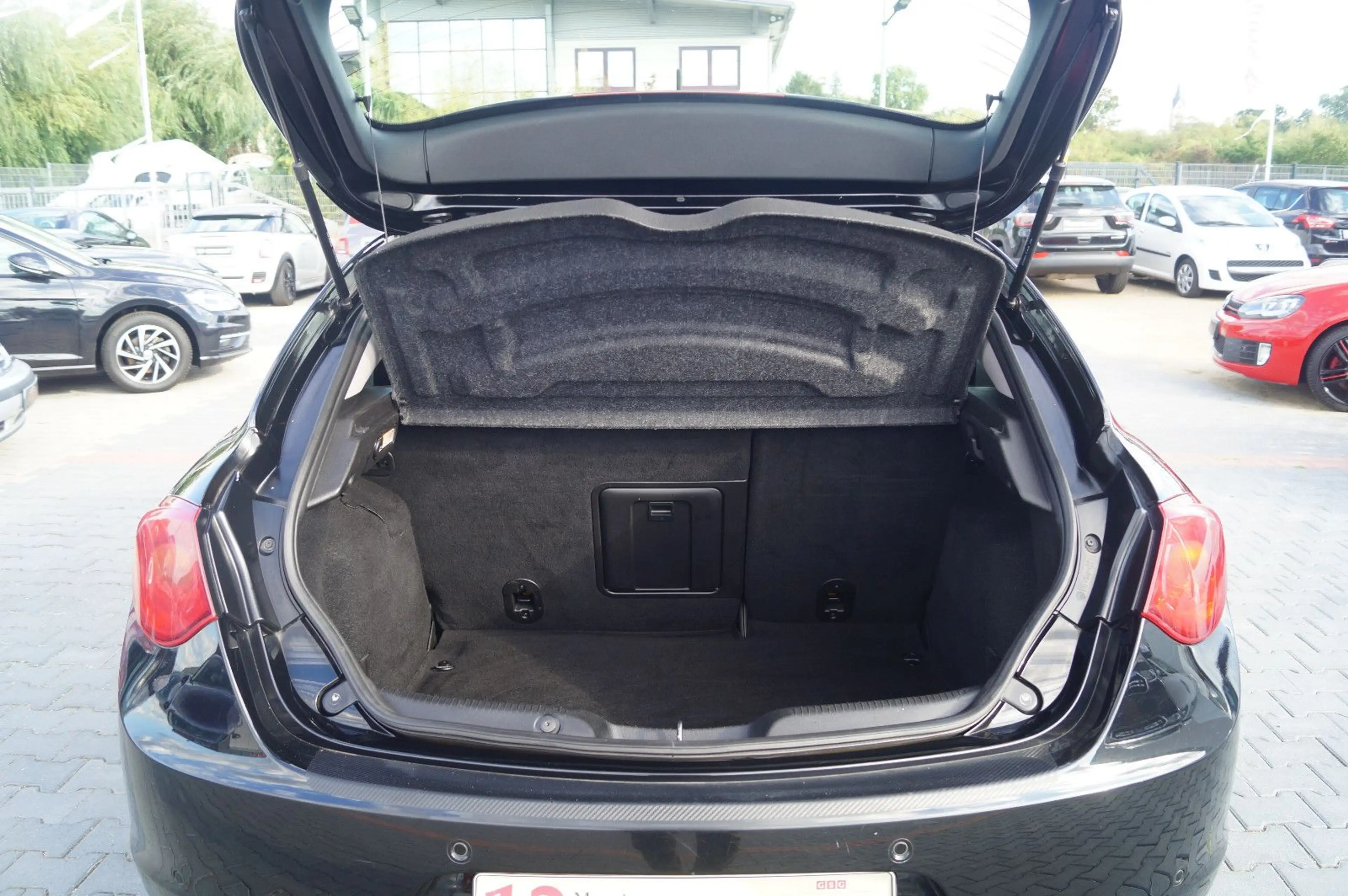Alfa Romeo Giulietta Turismo Klimaaut EURO 6 PDC — photo 14