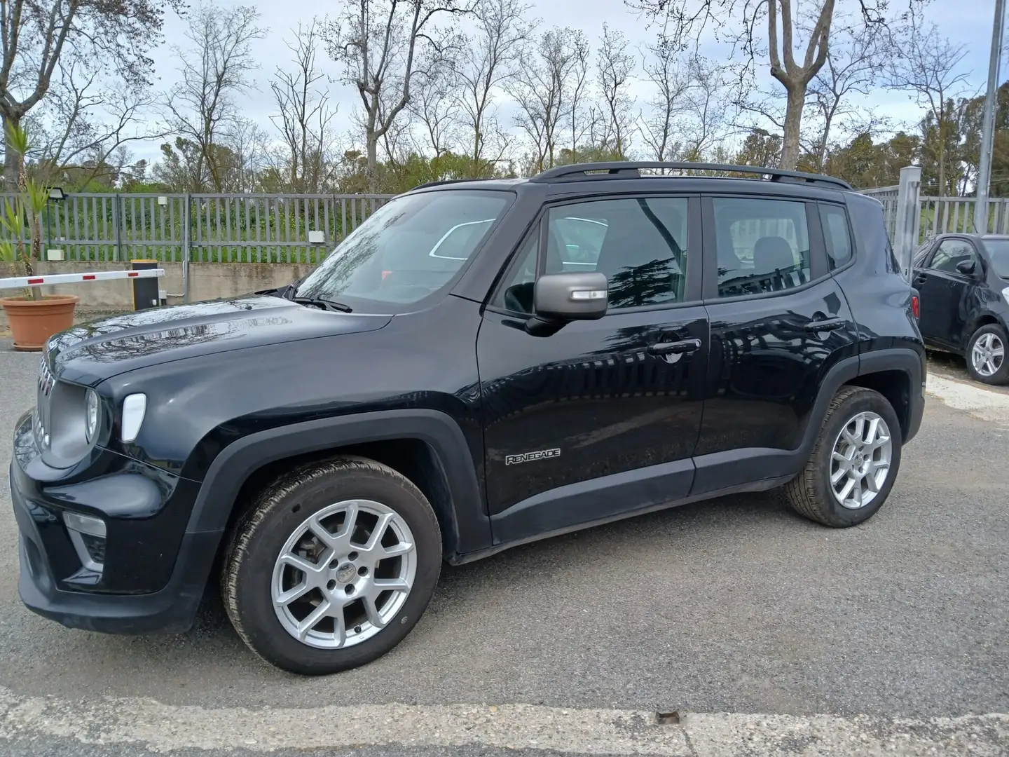 Jeep Renegade 1.6 Mjt 130 CV Limited Nero - 2