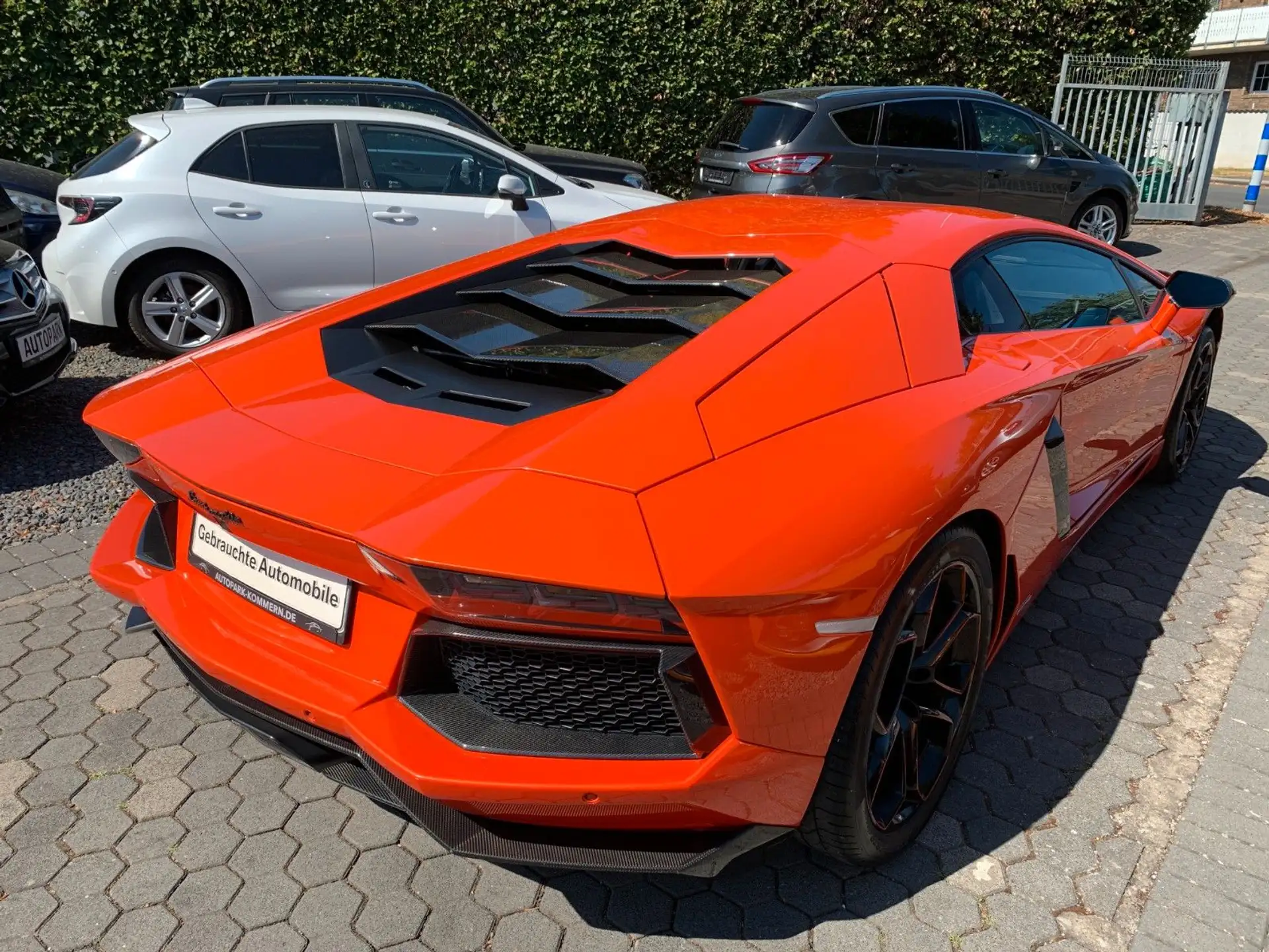 람보르기니 아벤타도르 2012 레드 사진 6