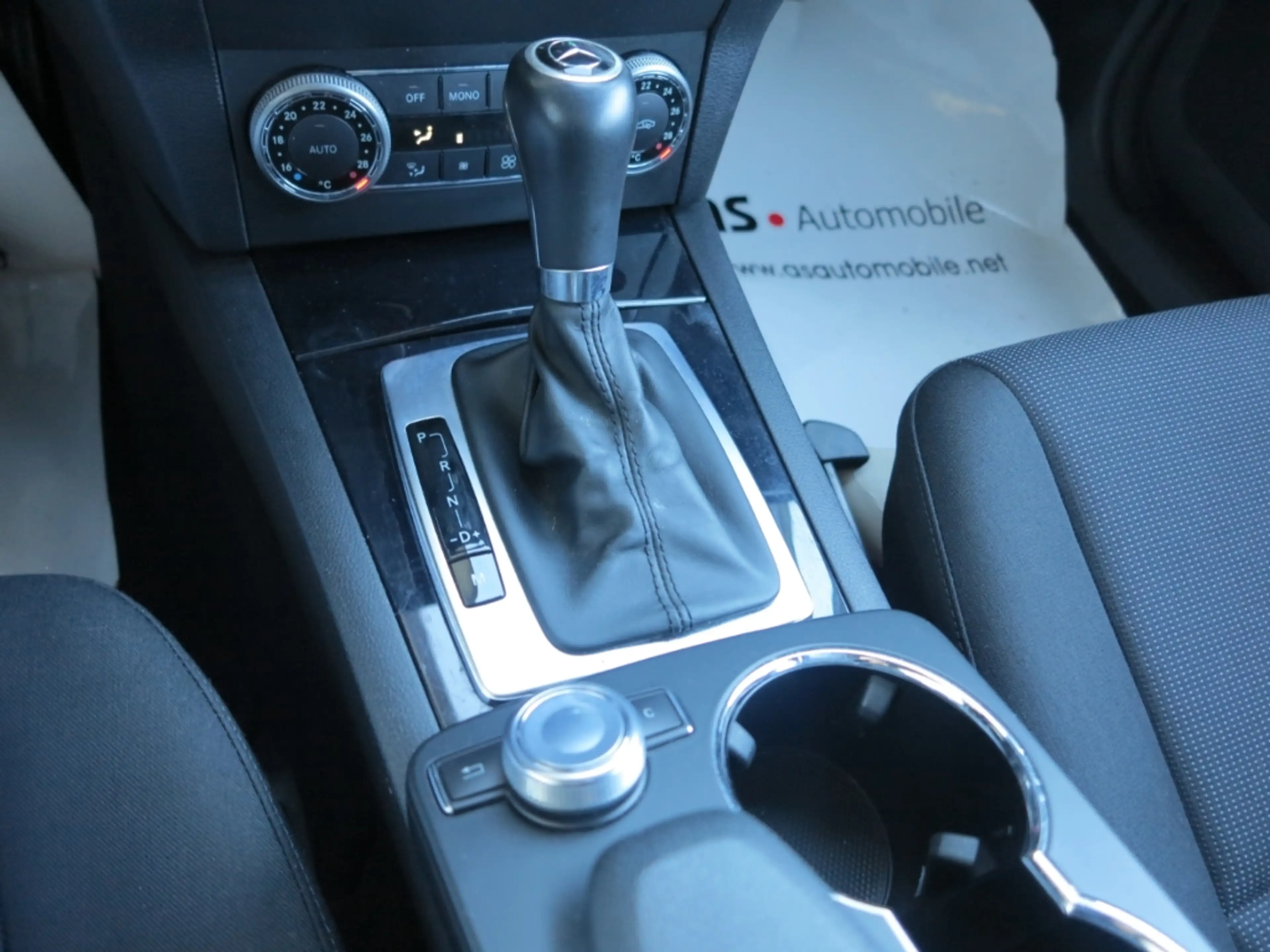Mercedes-Benz GLK 220 CDI 4Matic 2.Hd*Bi-Xenon*SHZ*PDCv+h — photo 11