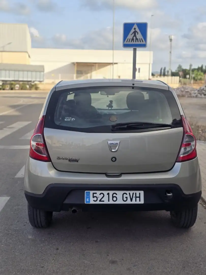 Dacia Sandero 1.2 Laureate Beige - 2