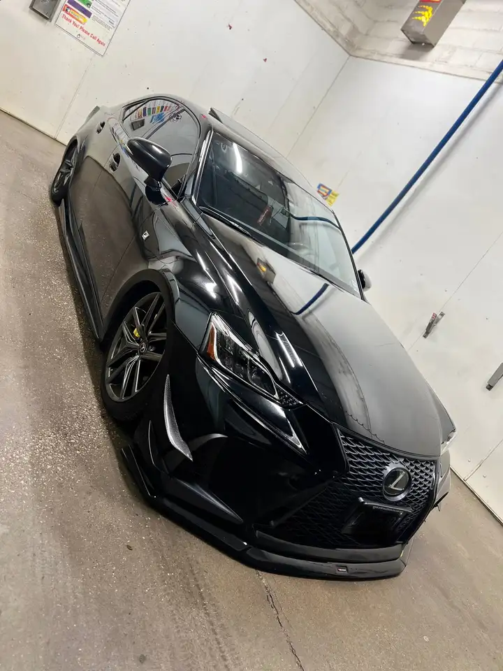 Lexus IS снимка Lexus IS
