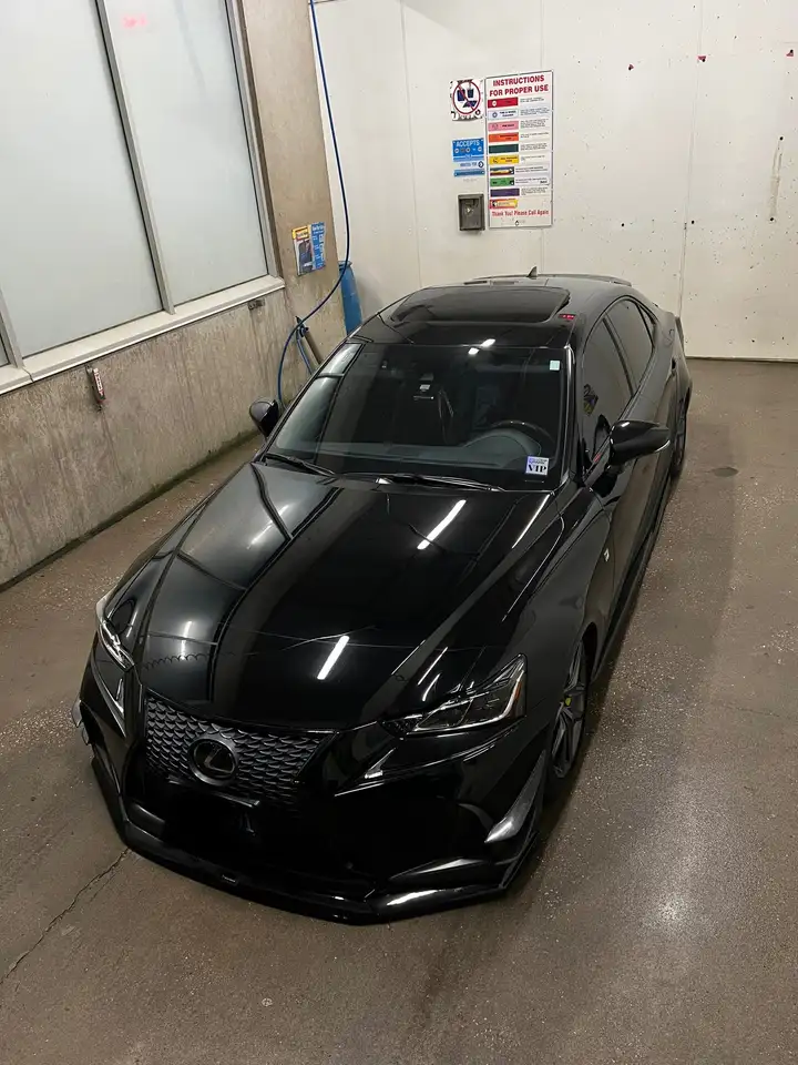 Lexus IS снимка Lexus IS