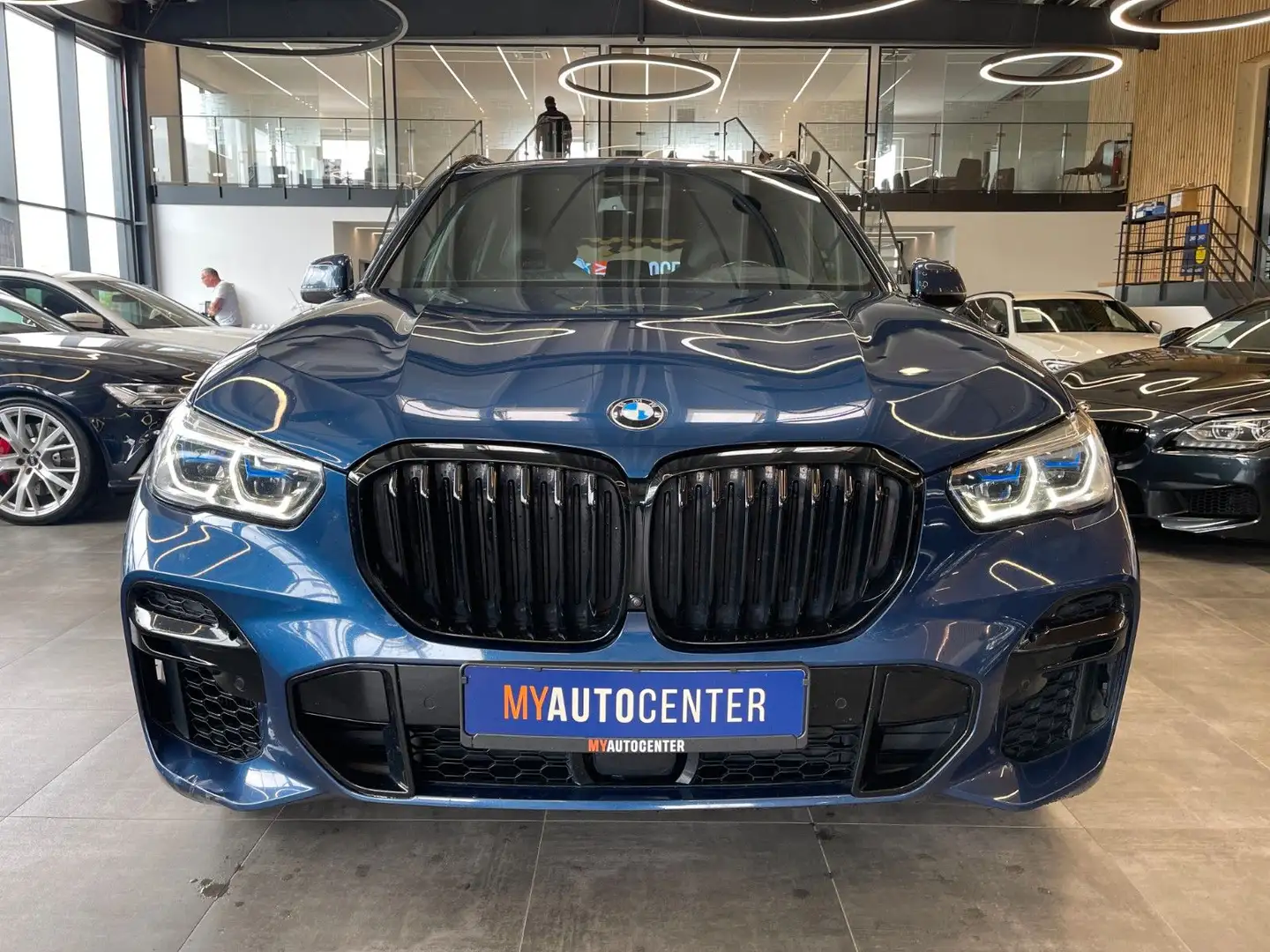 BMW X5 M i *19%MWST*INVPAKET*ACC*HUD*PANORAMA*STHZ Bleu - 2