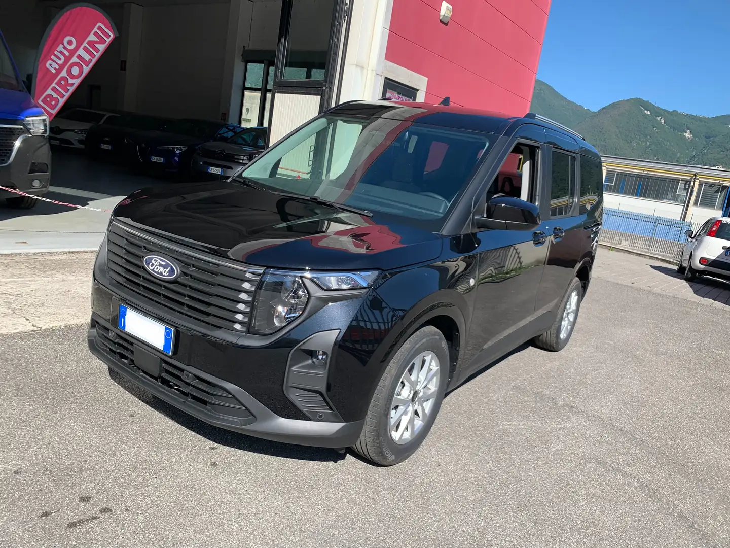 Ford Tourneo Courier Titanium Automatico Noir - 1
