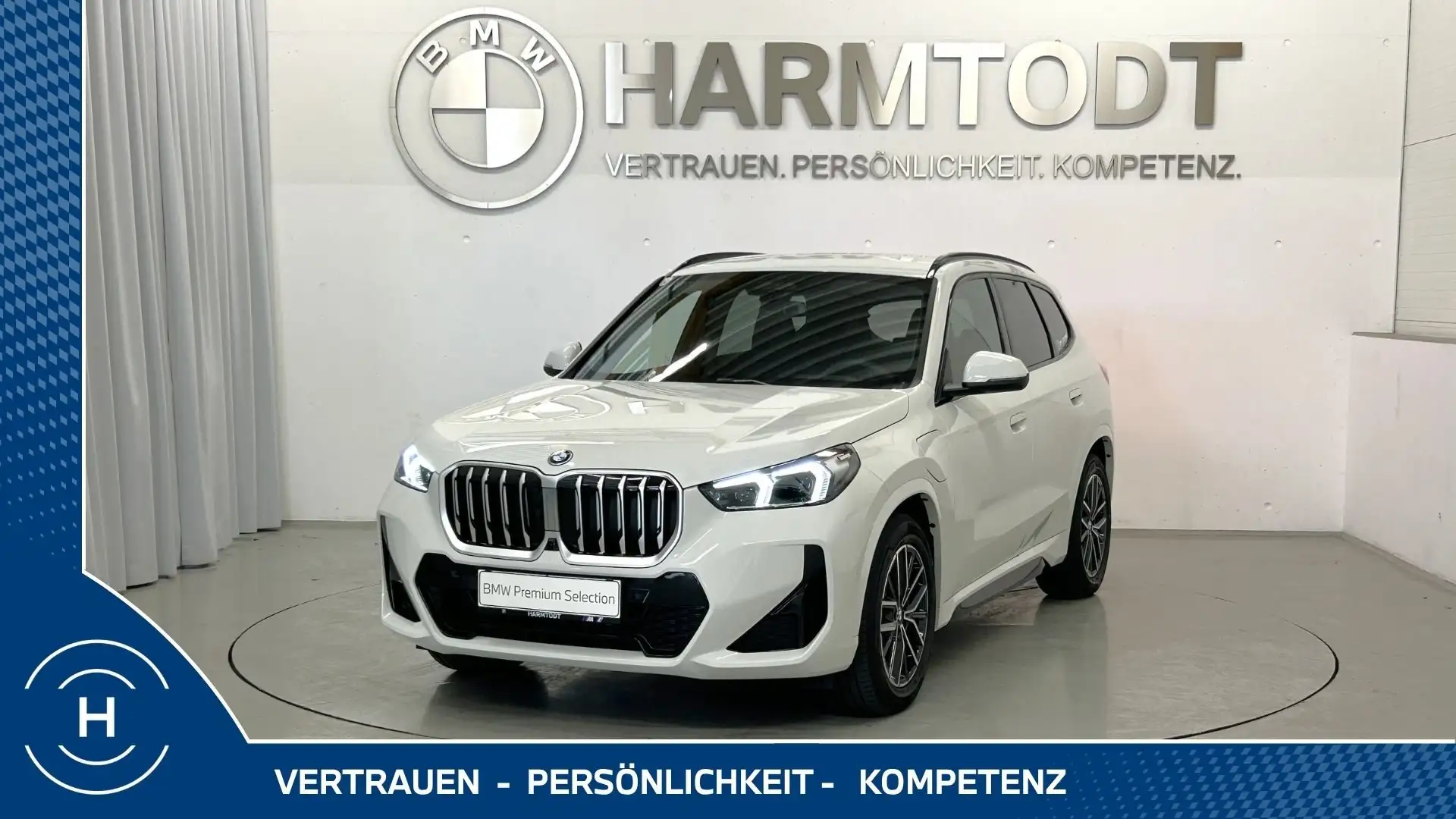 BMW X1 xDrive25e *M-Sportpaket / Innovationspaket / AHV* Weiß - 1