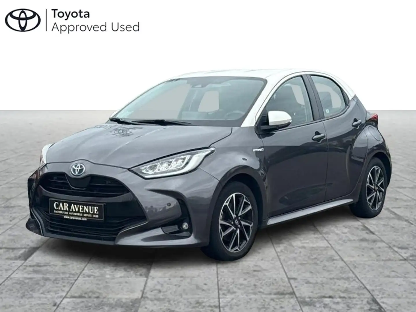 Toyota Yaris ICONIC Noir - 1