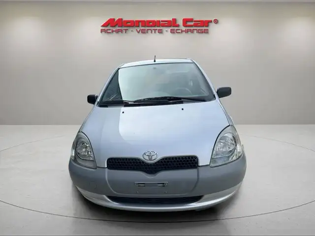 Toyota Yaris view 8