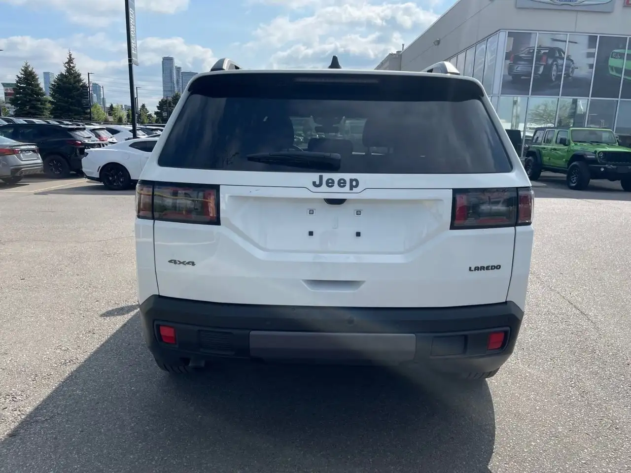 Jeep Cherokee снимка Jeep Cherokee