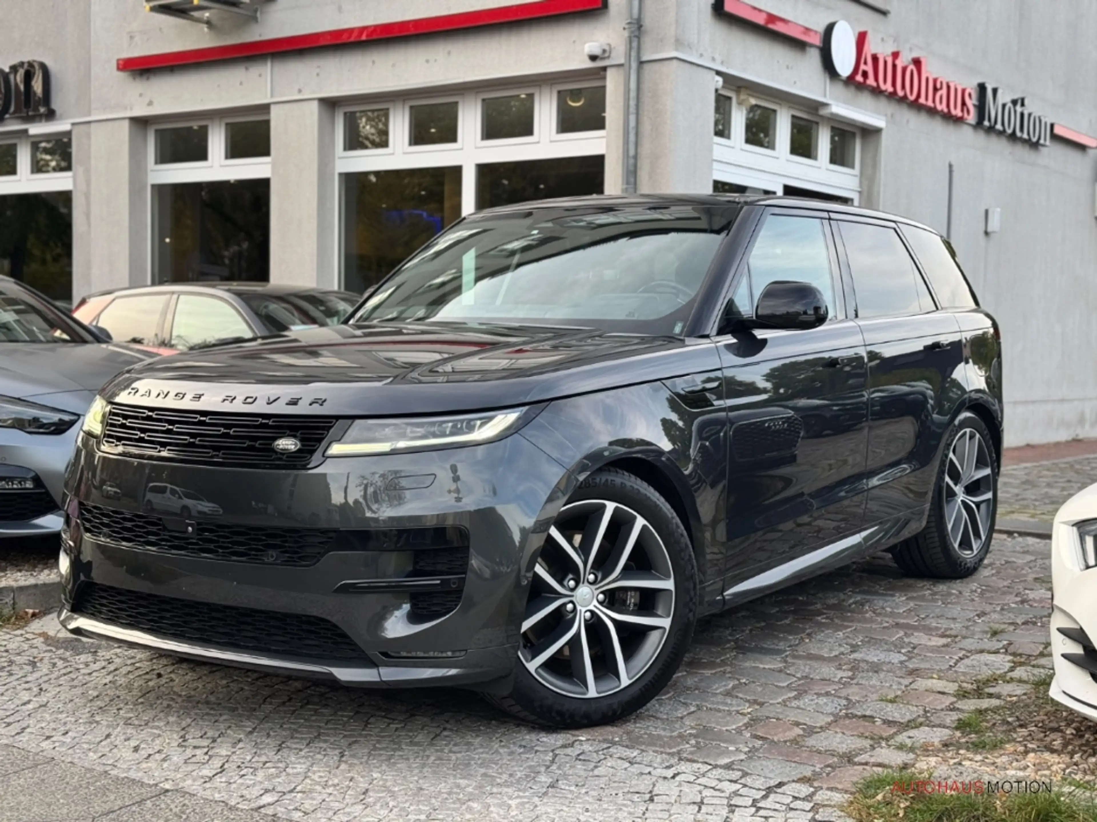 Land Rover Range Rover Sport Dynamic HSE P440E Panorama Navi 22'LM Kamera LED — photo 2