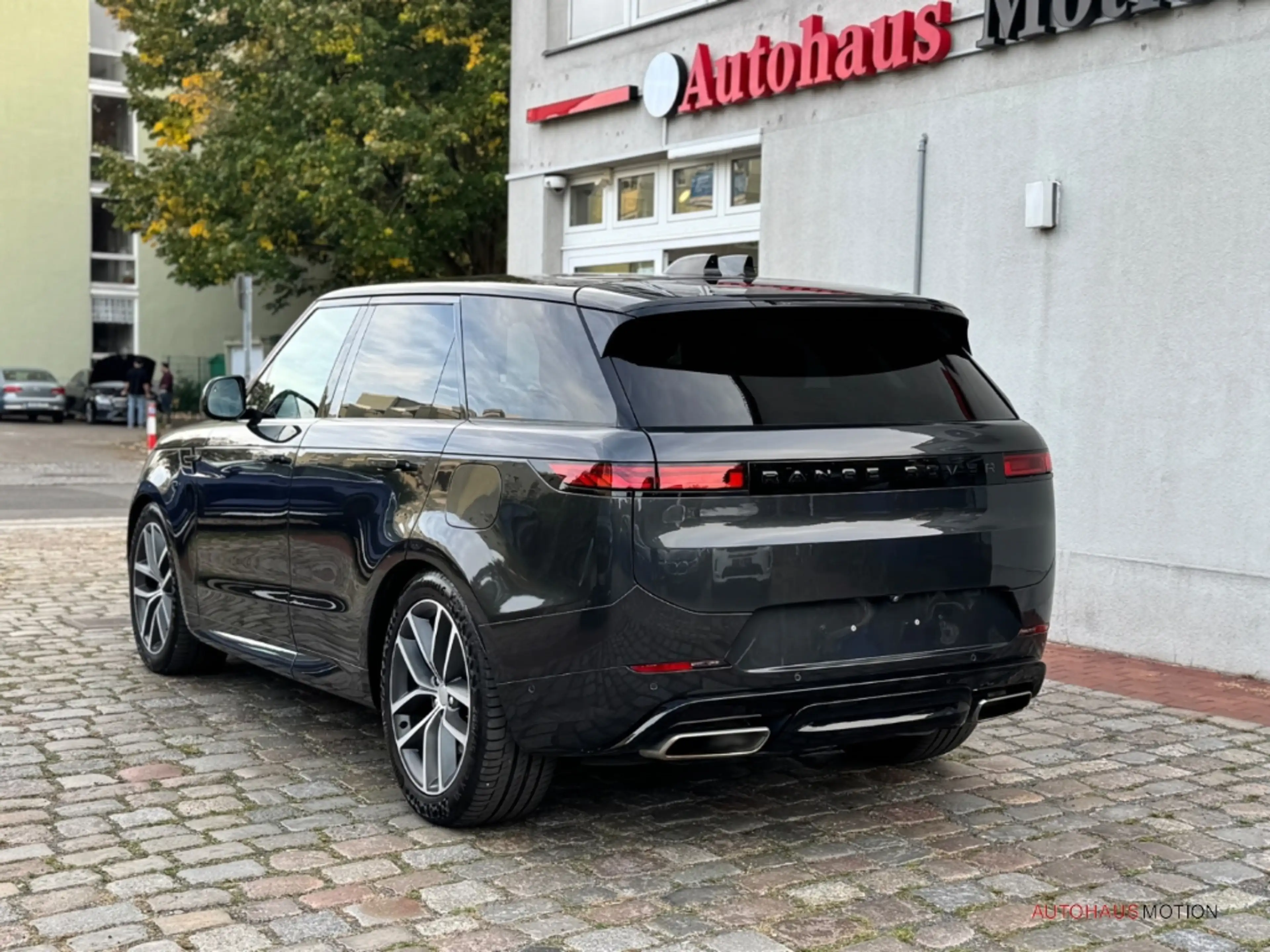 Land Rover Range Rover Sport Dynamic HSE P440E Panorama Navi 22'LM Kamera LED — photo 6