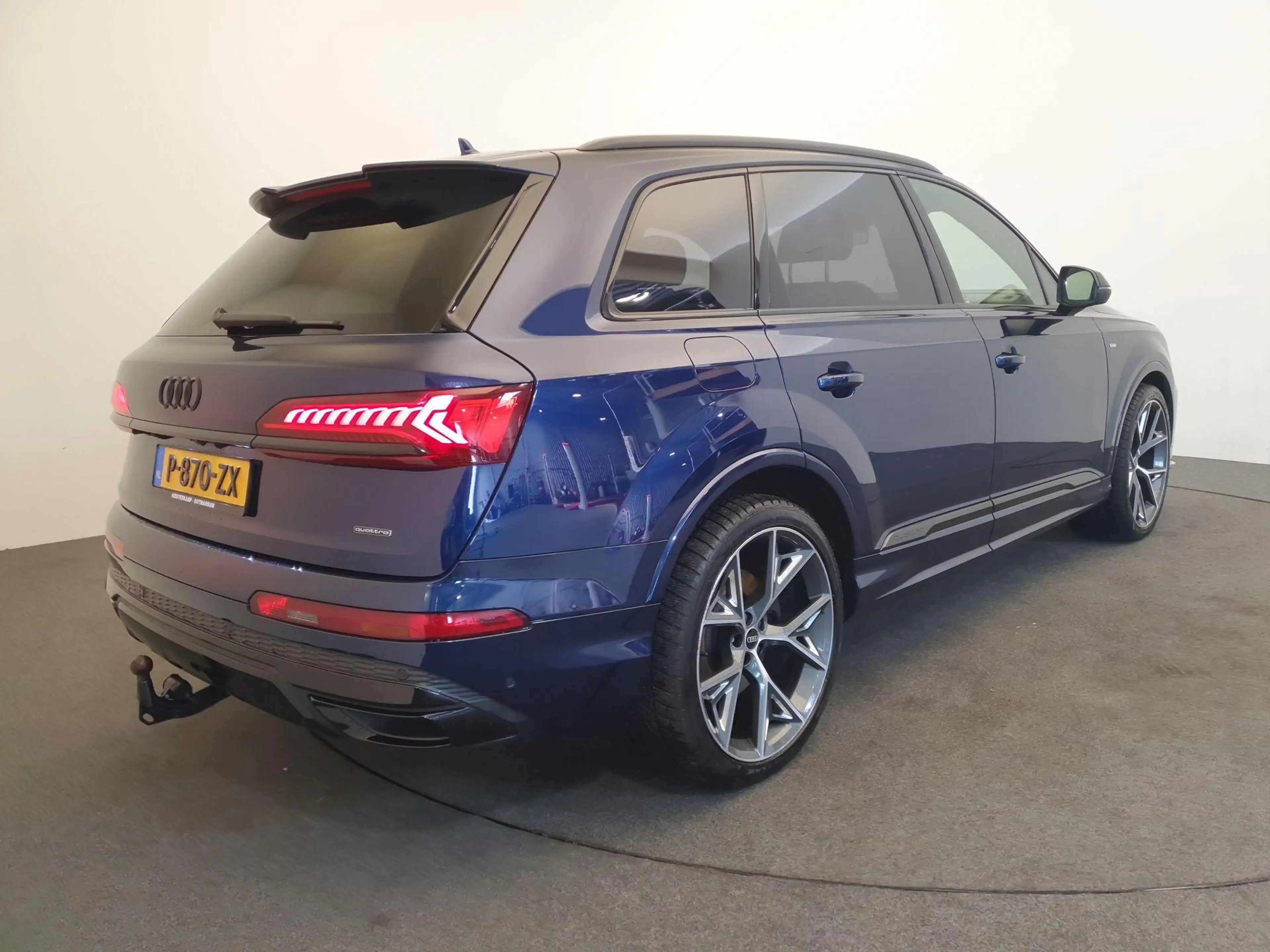 Audi Q7 55 TFSI e quattro S-Line Panoramadak, Luchtvering, — photo 7