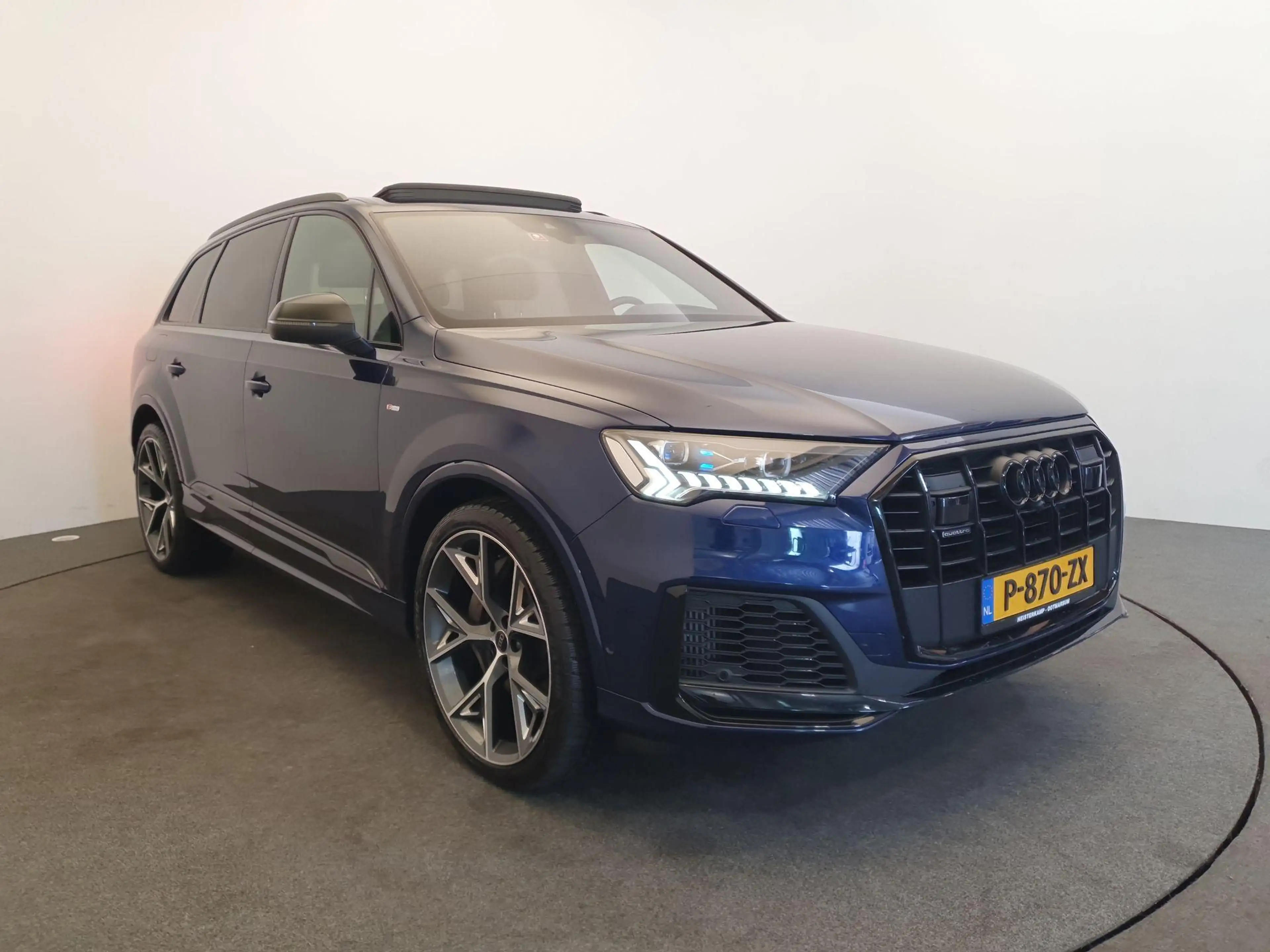 Audi Q7 55 TFSI e quattro S-Line Panoramadak, Luchtvering, — photo 5