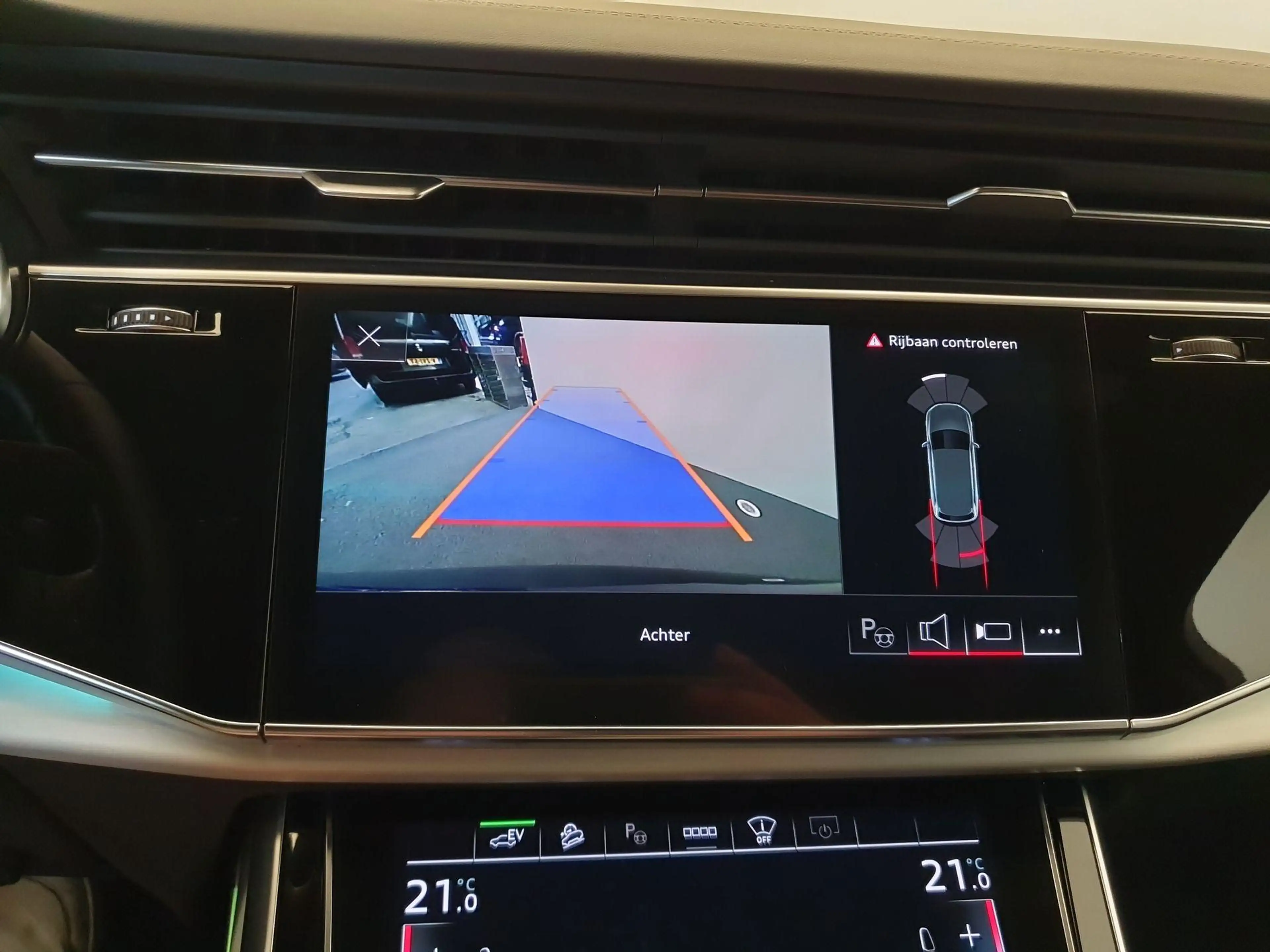 Audi Q7 55 TFSI e quattro S-Line Panoramadak, Luchtvering, — photo 14