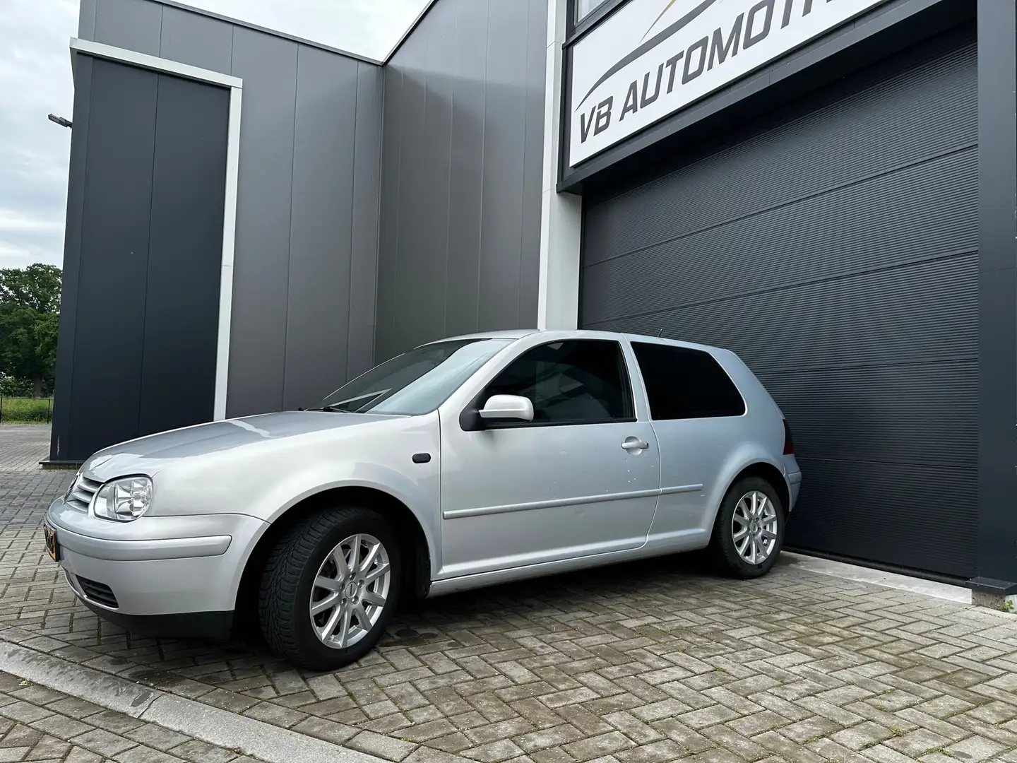 Volkswagen Golf 2.3 V5 Highline | 170PK | Clima / Airco | LM Velge Gris - 2