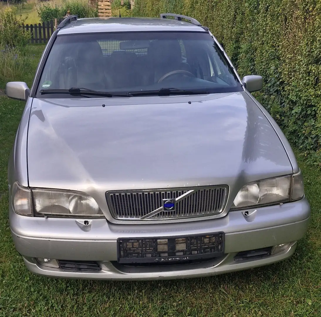 Volvo V70 2.5T AWD Silber - 2