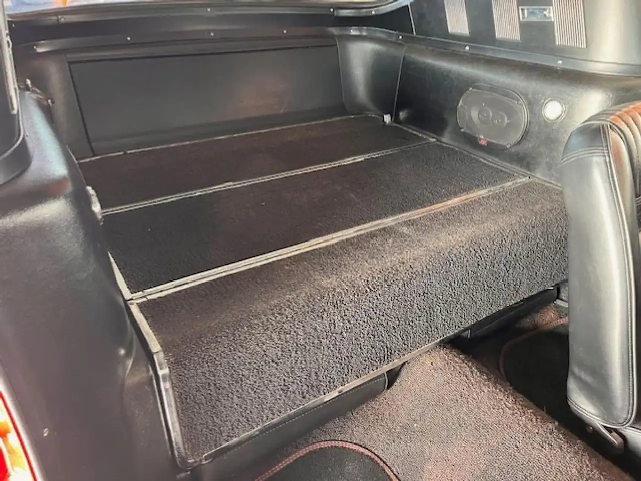 Ford Mustang FASTBACK 289 CI V8 1965 ROUGE BANDES BLANCHES, foto 10