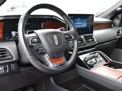 Lincoln Navigator 2024 — фото 12