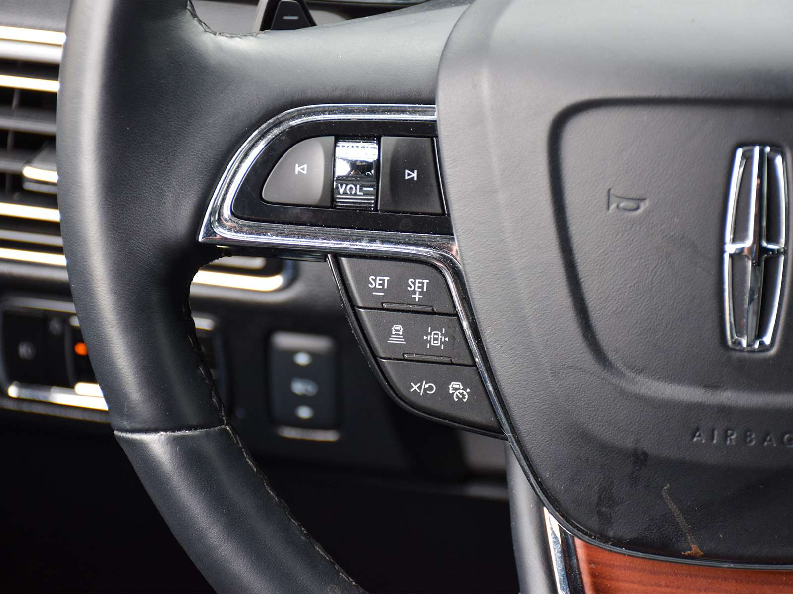 2024 Lincoln Navigator
