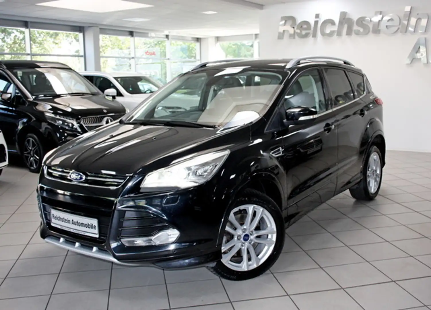 Ford Kuga 4x4  AHK BI XENON KAMERA NAVI 2.BESITZ Schwarz - 1