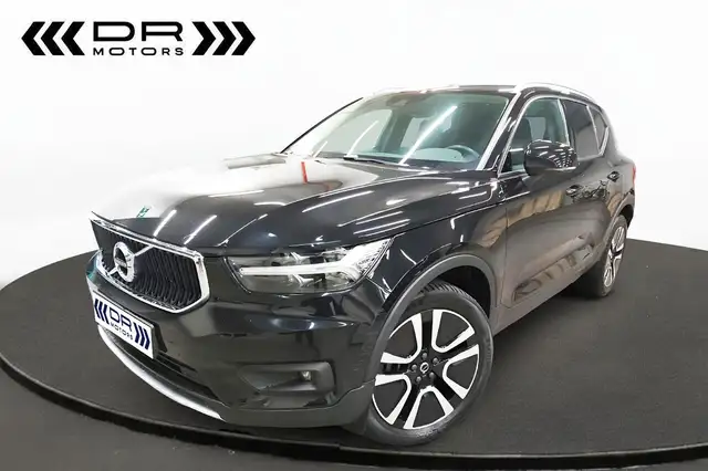 Volvo XC40 T3 - CAMERA - APPLE CARPLAY - LANE KEEPING AID