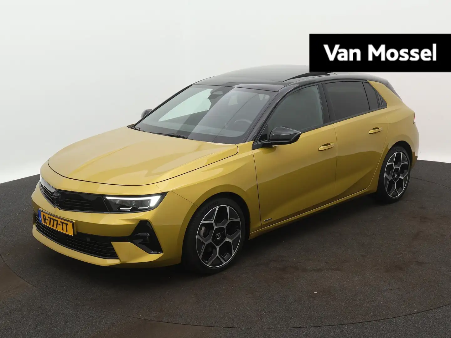 Opel Astra 1.2 Ultimate | 130pk | Automaat | Schuif/Kanteldak Geel - 1