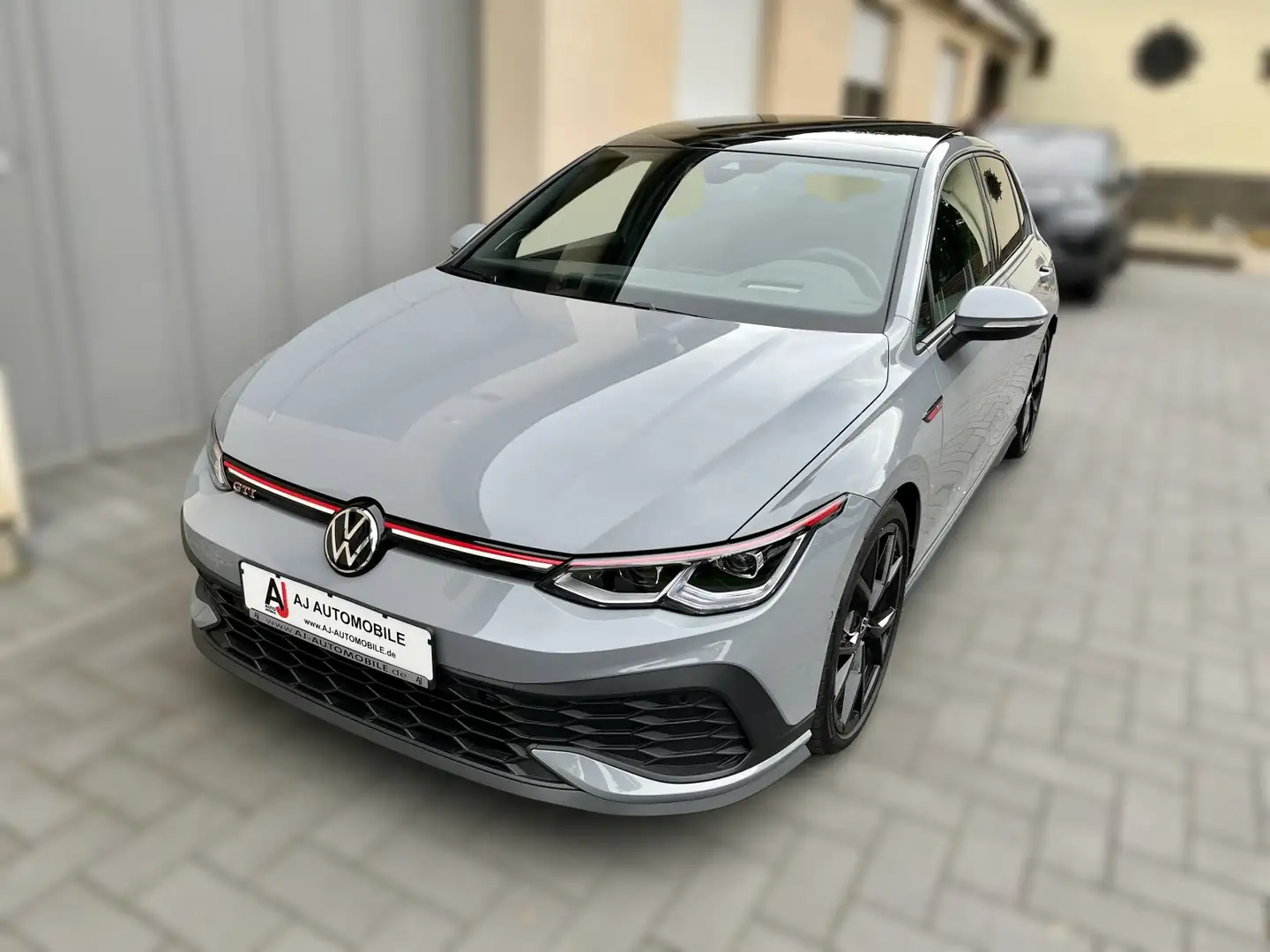 Volkswagen Golf 8 VIII GTI Clubsport DCC/HUD/H.K/Panorama Grau - 2